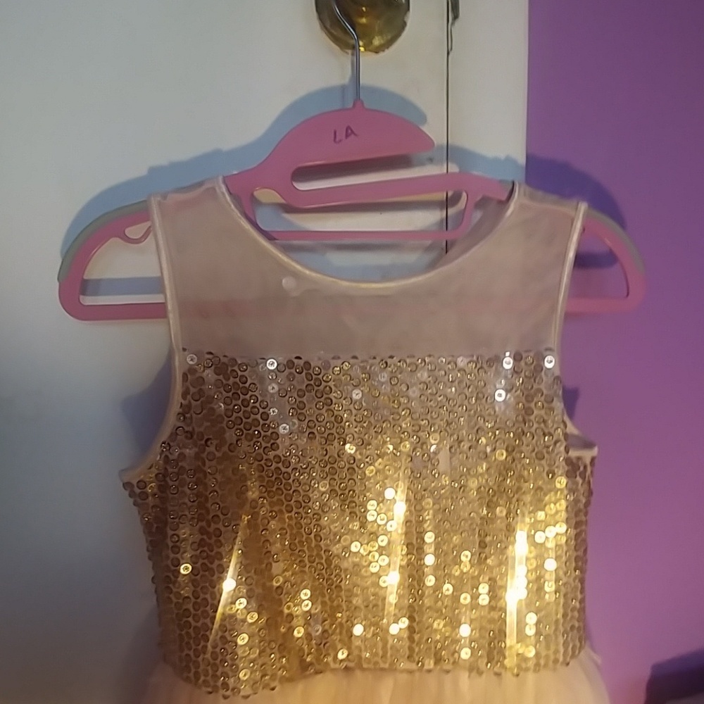 Dress - Picture 3 of 4